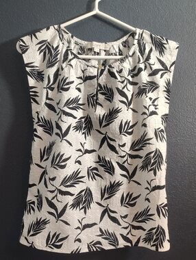 LOFT White and Black Palm Leaf-Print Eyelet Cap Sleeve Cotton Tropical Top